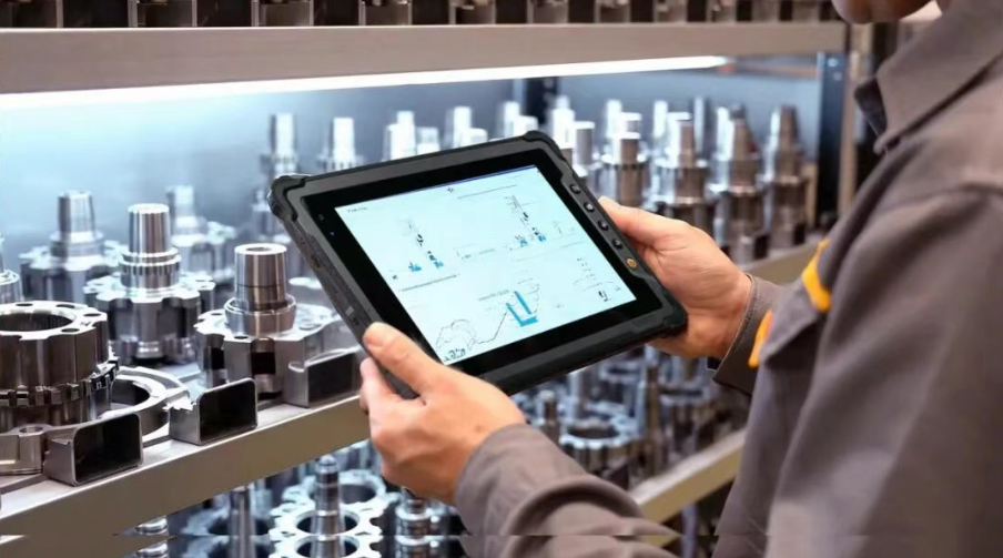 Сотрудники склада могут аутентифицировать свою личность с помощью M82A НФК function