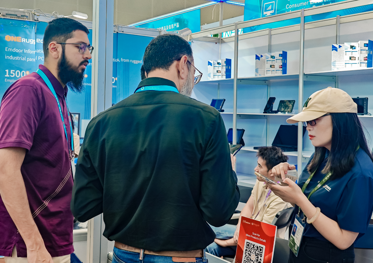  EM-X15M took center stage as one of the premier Защищенные ноутбуки с сертификацией mil-std-810h on the market today