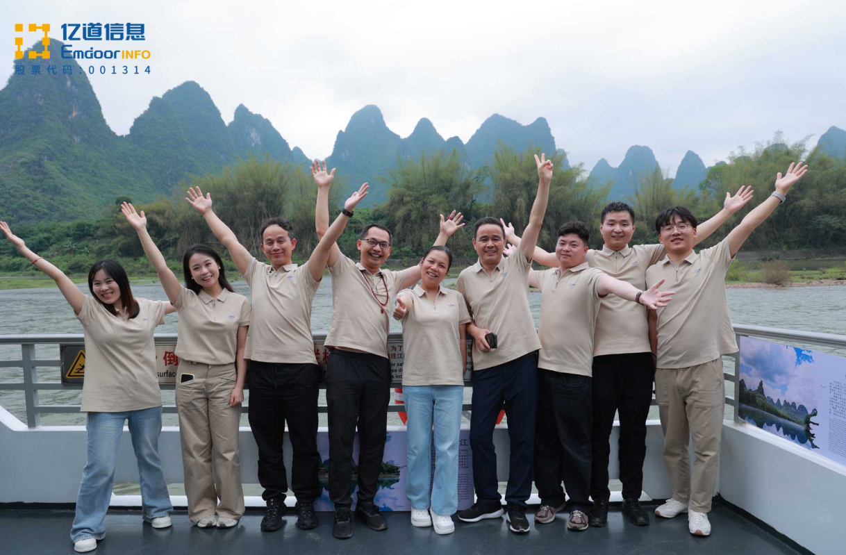 Walking along the winding cobblestone streets lined with Ming and Qing dynasty architecture